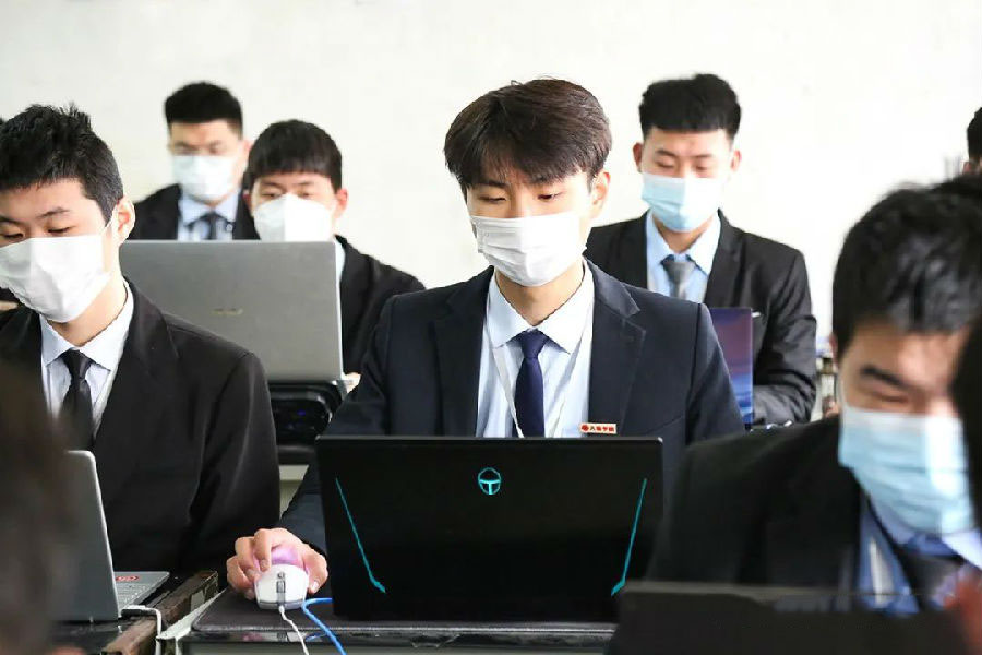 八維學校打造高素質軟件工程師團隊成就你的職業發展