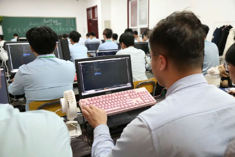 八維學校解讀網絡工程師未來發展趨勢打造網絡工程師新生代
