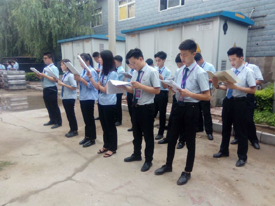 江蘇宿遷八維教育職業(yè)學(xué)校緊握就業(yè)市場(chǎng)趨勢(shì)打造職業(yè)夢(mèng)想快車道