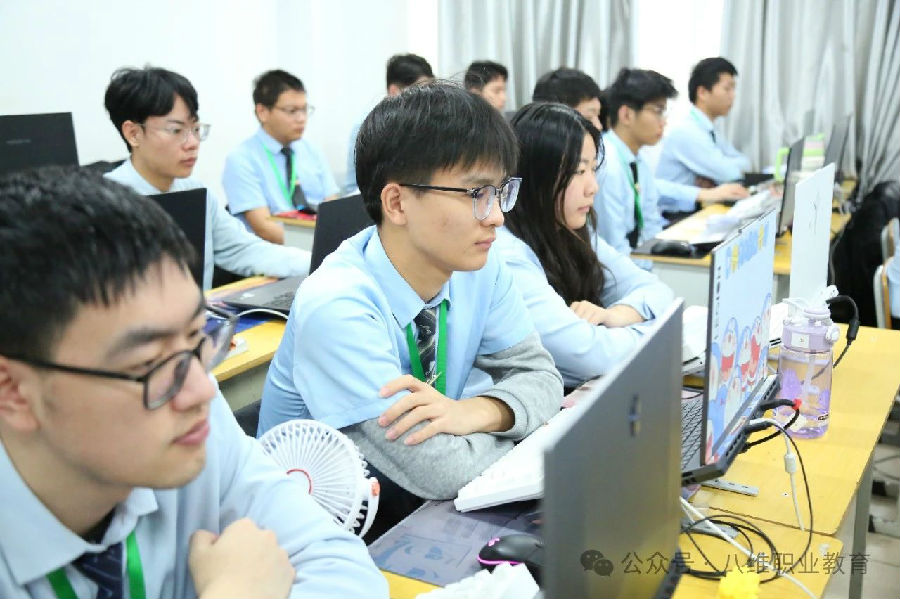 八維職業(yè)學(xué)校高質(zhì)量就業(yè)新引擎鋪就學(xué)子成功之路
