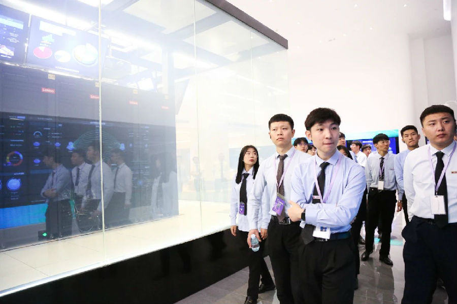 八維職業學校開啟智慧未來新航程引領科技新時代潮流
