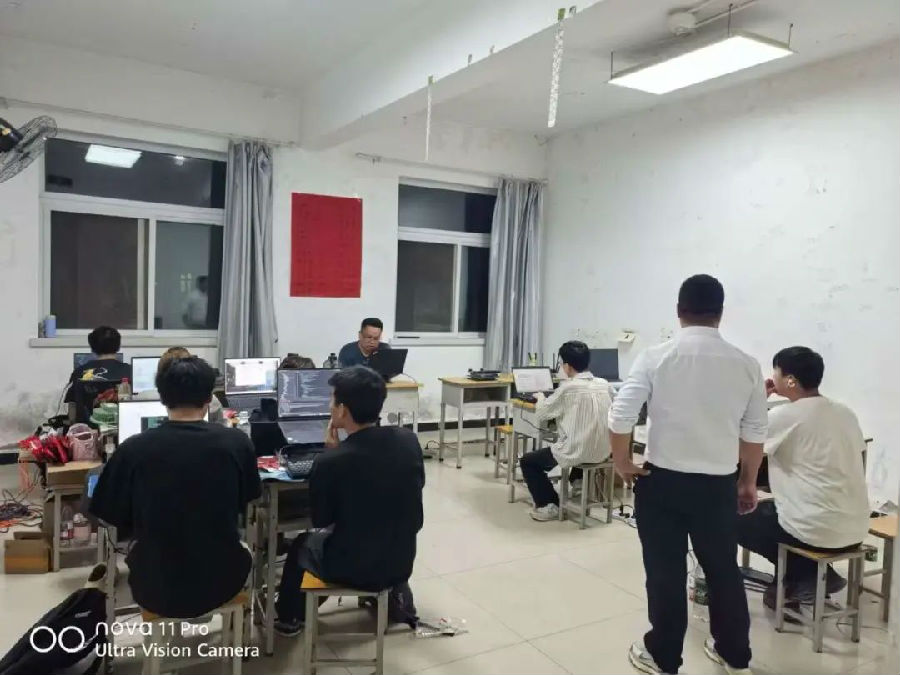 八維職業學校大數據專業風采綻放引領科技潮流解鎖就業薪動力