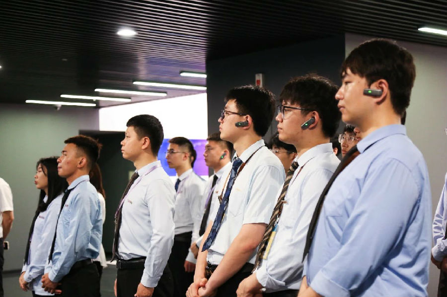 八維職業學校探索優質前沿專業鋪就未來精英之路